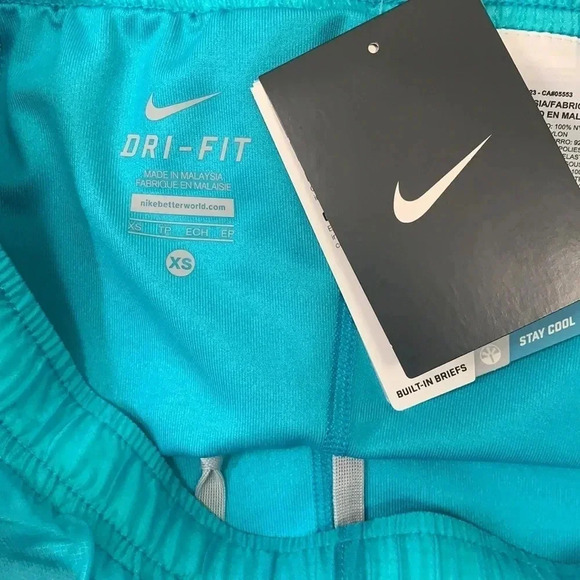Nike Dri Fit NWT Transparent 2 In 1 Running Short Size XS - Picture 6 of 6